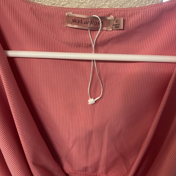 Pink bodysuit never worn - Picture 2 of 3